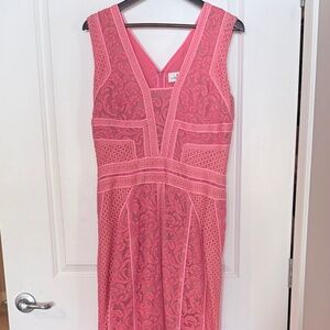 J Mendel - new : coral trumpet style lace overlay gown